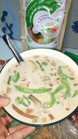 set nguyên liệu nấu chè sương sa hạt lựu  #xuhuong #nguyenlieunauchesuongsahatluu #mong1lanxuhuong #thinhhanhtiktok #trending @shop mẹ bin bối @shop mẹ bin bối @shop mẹ bin bối 