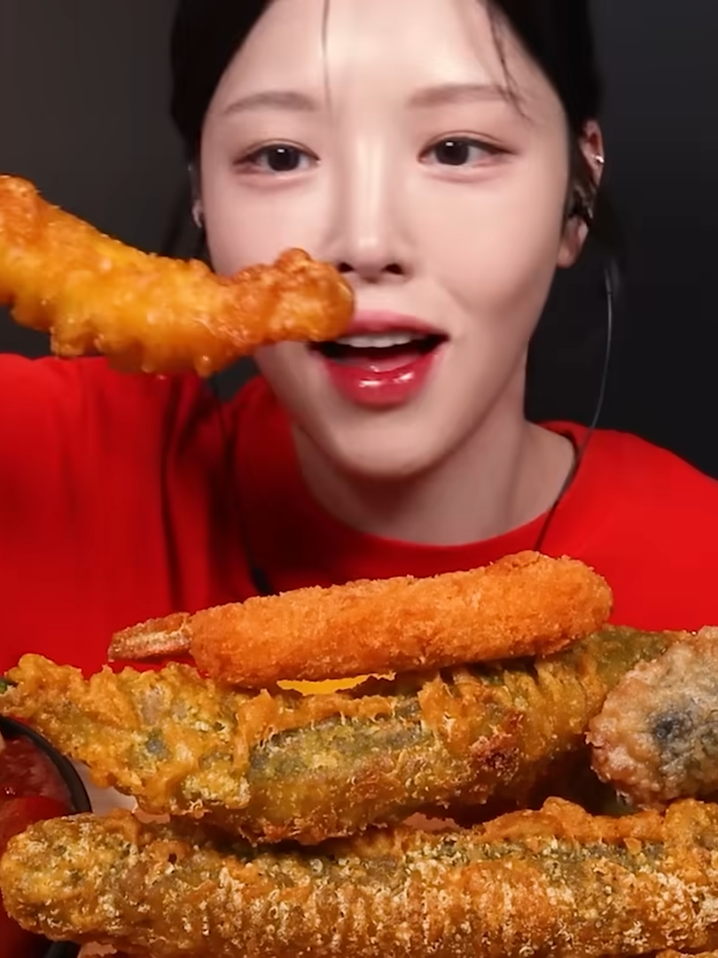 SUB)쫀득꾸덕 가래떡 떡볶이 먹방! 대왕 튀김까지 쌓아서 먹을게요 분식파티 꿀조합 Tteokbokki Mukbang Asmr#大食い #mukbang #大胃王 #asmr #ryomaASMR #shorts