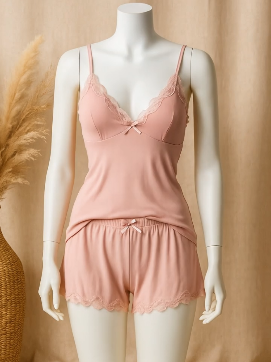 Manis, nyaman, dan tetap stylish Setelan tidur ala coquette yang bikin rileks & cantik sepanjang malam  #piyamacantik  #lingeriewanita  #piyamakekinian #sleepwear #ootdtidur 