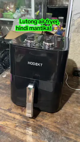 Gusto mo ng crispy food pero ayaw mo ng mantika? 😋🔥 Try mo itong HODEKT Air Fryer 5L! Non-stick, easy to clean, at swak pang daily meals ng buong pamilya 👨‍👩‍👧‍👦 Sulit na, healthy pa! 💖 #HODEKTAirFryer #HealthyCookingPH #AirFryerRecipes #KitchenFindsPH #musthave 