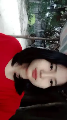 #ငယ်သေးတဲ့အချစ်မို့မလေးစားတာလားပြောပါ 😜😎