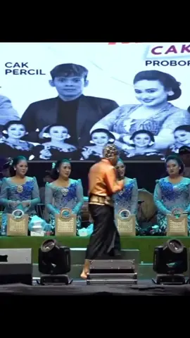 percil cs (cak hengki gelut bek proborini🤣)  #percil #percilcs #lucu #ngakak #fypシ゚ 