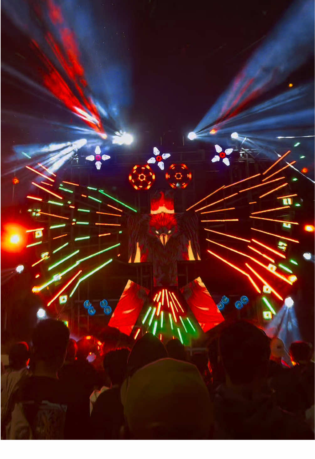 Sang juara 1 karnaval gampingan sound dan pemudanya sama sama josjis🔥🤟🤩 #soundsystem #soundsystemjawatimur #soundsystemmalang #soundsystemindonesia #fyp 