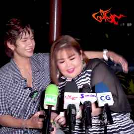 ဇော်ရှိုင်းထက် က စိတ်ကူးထဲက မင်းသားလေးပါဆိုတဲ့ ပွင့် မောင်က စိတ်ကူးအိမ်မက်ထဲက မင်းသားလေးပါပဲ မောင်နဲ့ရို-က်ရတာပျော်တယ်။ ရင်ခုန်သံတွေ ထပ်တူကြခဲ့တယ်။ သီချင်းရဲ့ beat ထက် မောင့်ရဲ့ရင်ခုန်သံကမြင့်နေတာဆိုတဲ့ ပွင့်  အရင်ထဲက မမကိုချစ်တယ်။ တနေကုန် မနဲ့ ရှေ့ရေးတွေ တိုင်ပင်ဖြစ်တယ်။ မမ အကြိုက်ကိုလည်း သိသလို Chemistry မိတယ်ဆိုတဲ့ ဇော်ရှိုင်းထက် #popularmyanmar #PopularJournal #ပွင့် #ဇော်ရှိုင်းထက်#followersreelsfypシ゚viralシfypシ゚viralシal 