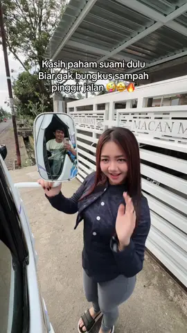 Istri sopir kok dilawan 😎 @FAUSI ARDANT LAMPU AYAM 