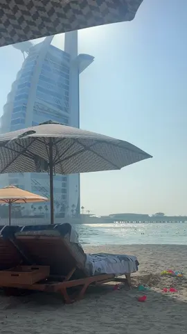 so happy to have changed from house to beach apartment 💜 