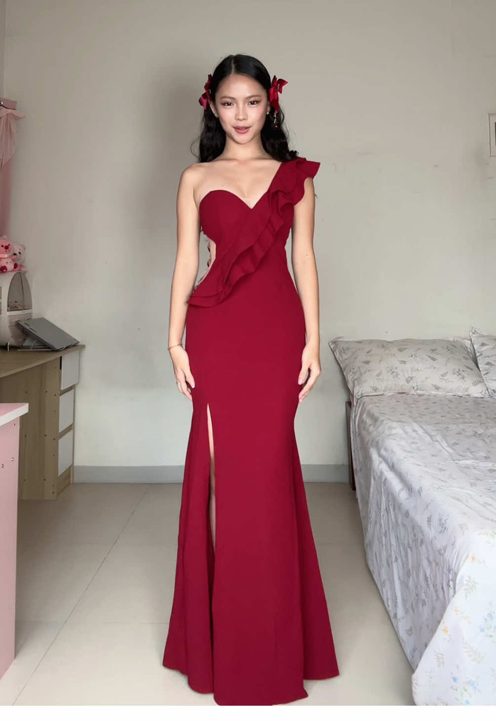 gulatin mo sila, wear this on ur xmas party!! ❤️🎄 #redoutfit #reddress #christmasparty #yearendparty #outfitinspo 