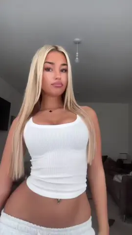 #blonde #cleangirl #fyp 