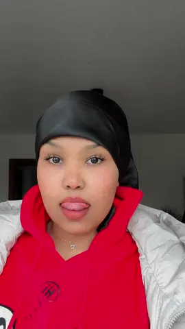 Jah 🤭🤭🤭🫠#f #v #tiktoksomali #greenscreen #tik_tok 