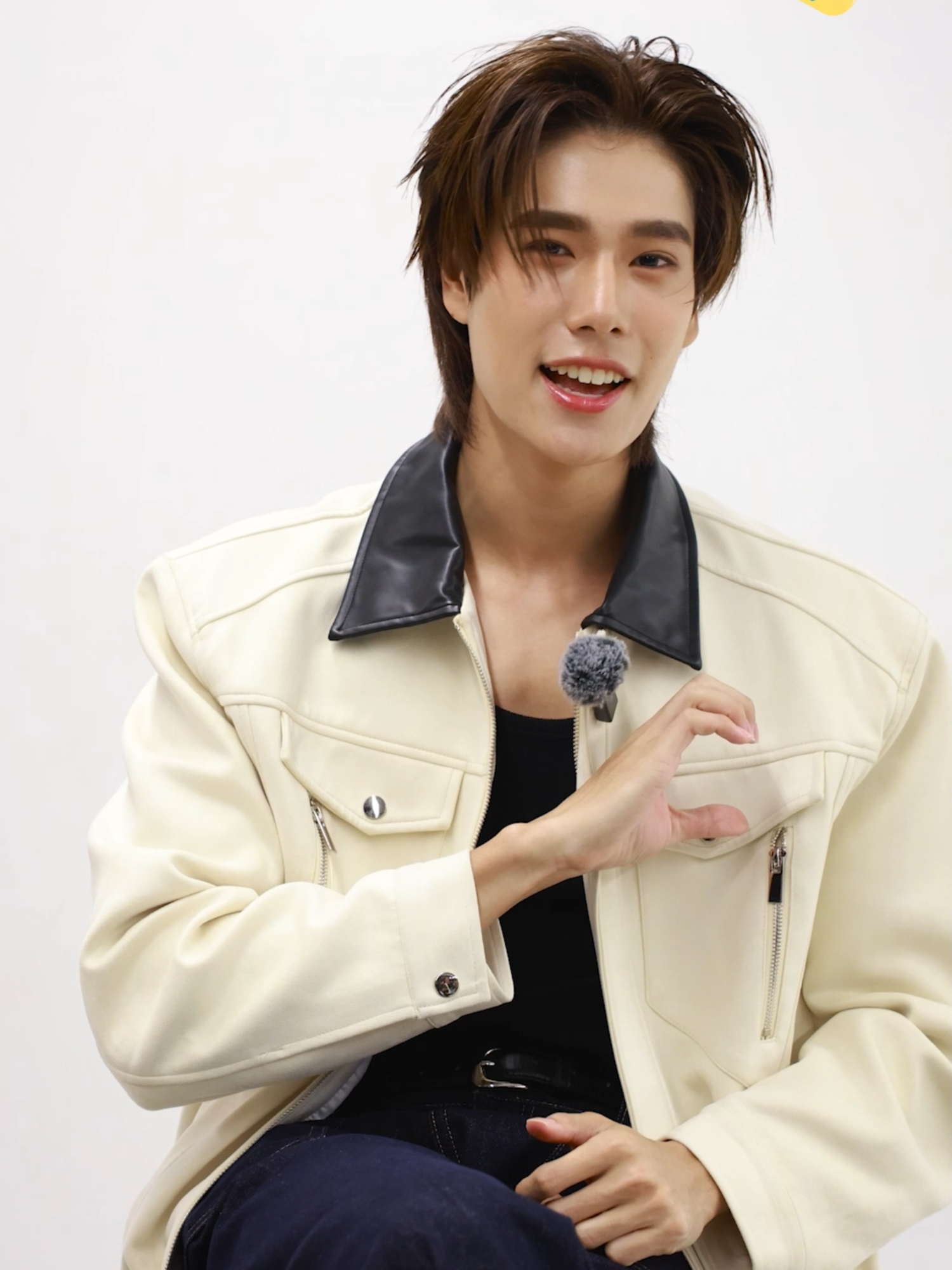 #PHUWIN_ALLIN #phuwintang . ยอมเทให้เธอหมดทั้งหน้าตัก ยอมให้เพราะเธอเป็นที่รัก~ ♠️❤️ พูดคุยกับหนุ่ม 'ภูวินทร์ ตั้งศักดิ์ยืน' ที่คัมแบคมาพร้อมซิงเกิลล่าสุด “เทหมดหน้าตัก (ALL IN)” ที่ทำให้หนุ่มภูวินทร์ยอมเปิดโหมดคลั่งรักที่มาพร้อมกับเพลงรักที่มีจังหวะสนุก ฟังง่าย และมีท่อนติดหู เรื่องราวของเพลงนี้จะเป็นอย่างไร .. ตามมาฟังกัน! . #KAZZMAGAZINE  #บันเทิงtiktok