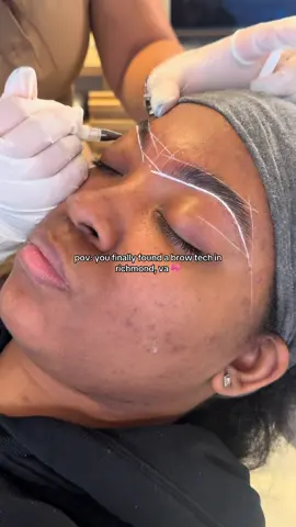 You make brow contact before you make eye contact 🤏🏽 make it count 🎀 book: Brow Therapy 2.0 includes brow map/shaping/lami/tint www.taylorchanelbeauty.as.me Brow Therapy 2.0: Includes Map/Shape/Tint + Lami. Customize tint saturation to your brow goals - choose between hybrid (natural) and a sculpted tint (for a filled in brow pencil look) 🎀 Brow Tint lasts for 1-2+ weeks (depending on tint saturation + skin type) & brow hair for 3/4wks with proper aftercare! Lami lasts 6-8 weeks (Lami Maintenance appt recommended at 2-3 weeks for brow TLC includes restore mask, reshape + tint if needed) book under: Lami Maintenance (Restore)  @taylorchanel.beauty Oct/Nov books open now, booking link in bio. For same day appt requests, please text! #rvabrows #rvalashes #rvamua #richmondva #fyp