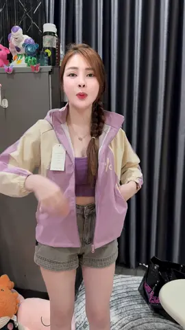 Áo gió đầu mùa #thơitrangtreem #xuhuongtiktok 