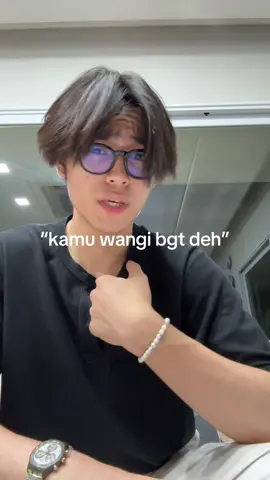 karena aku pake parfum dari @KMDY 🫶🫶🤪 #parfum #parfumlokal #edp #perfume #brand 