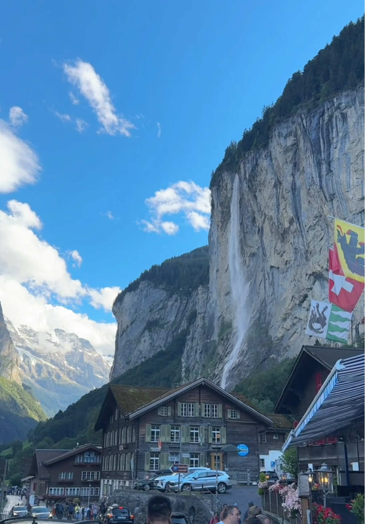 Unreal 🥹✨ #lauterbrunnen #switzerland #travel #europe #fy #swiss 