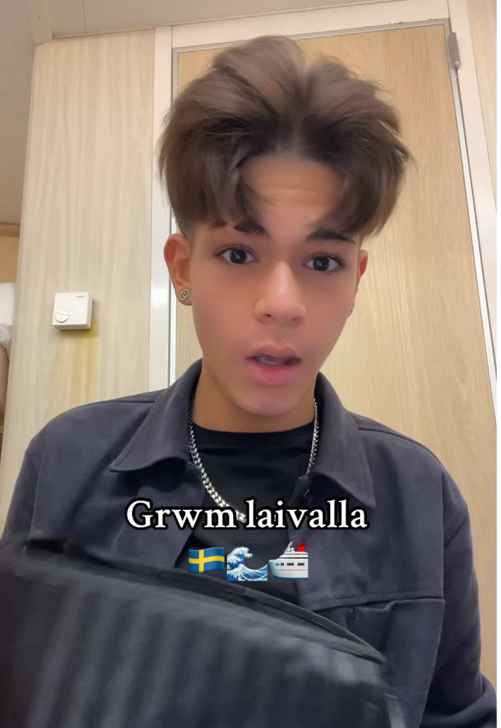 Yritän kuvaa teille mahollisimman paljon videoo täältä😛 #suomitiktok #grwm #tukholmaan #laivalla #sinullesivu 