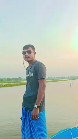 টাকা হলে পূরণ হবে মনের যত আশা অপূর্ণতা থেকে যাবে  তোমার ভালোবাসা মাঝেমধ্যে অজান্তে করে ফেলি  স্মরণ সবকিছু  মানিয়ে নিয়ে বাস্তবতাকে করে নিয়েছি বরণ 