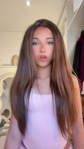 Seguirme para más🩷🤍