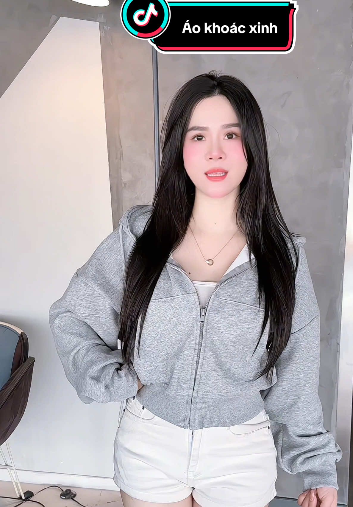 Áo Khoác Nỉ Croptop Mũ Siêu #aoni #aokhoac #thuonghattieu 