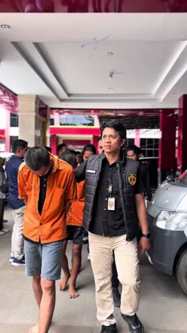 Ops Musang Nala 2025 allhamdulillah telah usai dan mencapai target sebanyak 58 target operasi (TO) yang terdiri dari perkara Curat 35 Kasus, Curas 10 kasus, dan Curanmor/Curanbil 13 Kasus.  Semangat para anak asuhan rembulan demi Bengkulu damai dan kondusif serta zero criminal. 🇮🇩🇮🇩🏹🏹  #polisi #jatanras #resmob #macannusantarabersatu #poldabengkulu 