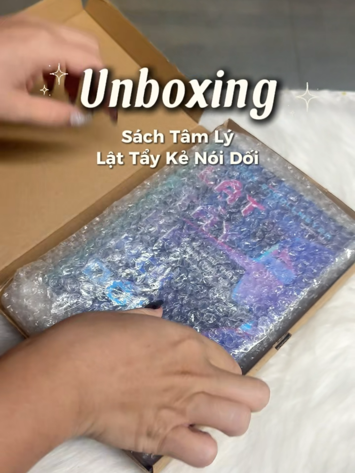 Unboxing sách Lật tẩy kẻ nói dối