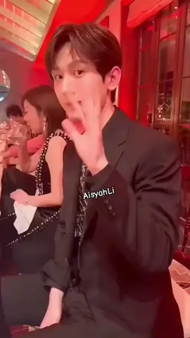 madu aja kalah manis ma senyuman mu qi 😍#chengyi #chengyi成毅 #fushiqi #dramachina #aktorchina #fyp