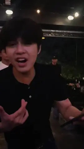 Đẹp trai + hát hay + tí men say = combo huỷ diệt, nhìn đàn ông, cuốn hút, sexy dã man #noophuocthinh 