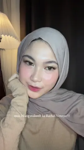 the 🔑 fr #thisisyour #glowingeveryday #glowingtiapmenit #facespray 