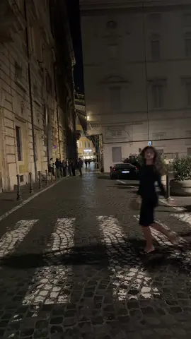 SATC but in Rome