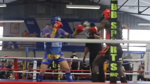 Bagarre quoi #muaythai #combat 