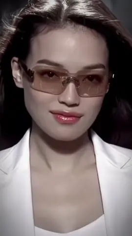 Thư Kỳ trong phim nào của Tinh Gia nè 🥰#stephenchow #周星驰 #chautinhtri #tinhgia #CapCut 