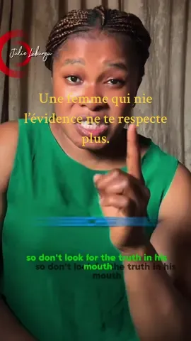 Une femme qui nie l’évidence ne te respecte plus. Quand une femme te ment en face, même avec les preuves sous tes yeux, ce n’est plus de la naïveté, c’est du mépris. Une femme qui nie l’évidence ne te respecte plus. Frère, ne cherche plus la vérité dans sa bouche, tu l’as déjà dans tes mains. #relations #mensonge #vérité #respect #rupture