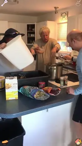 Food failures 😂#funny #cooking #fail #fypシ #foryou 