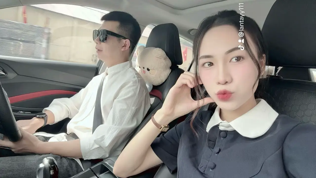 tổng tài và vợ của anh ấiiiiii 😎@Zhang liangchun  #vochongson