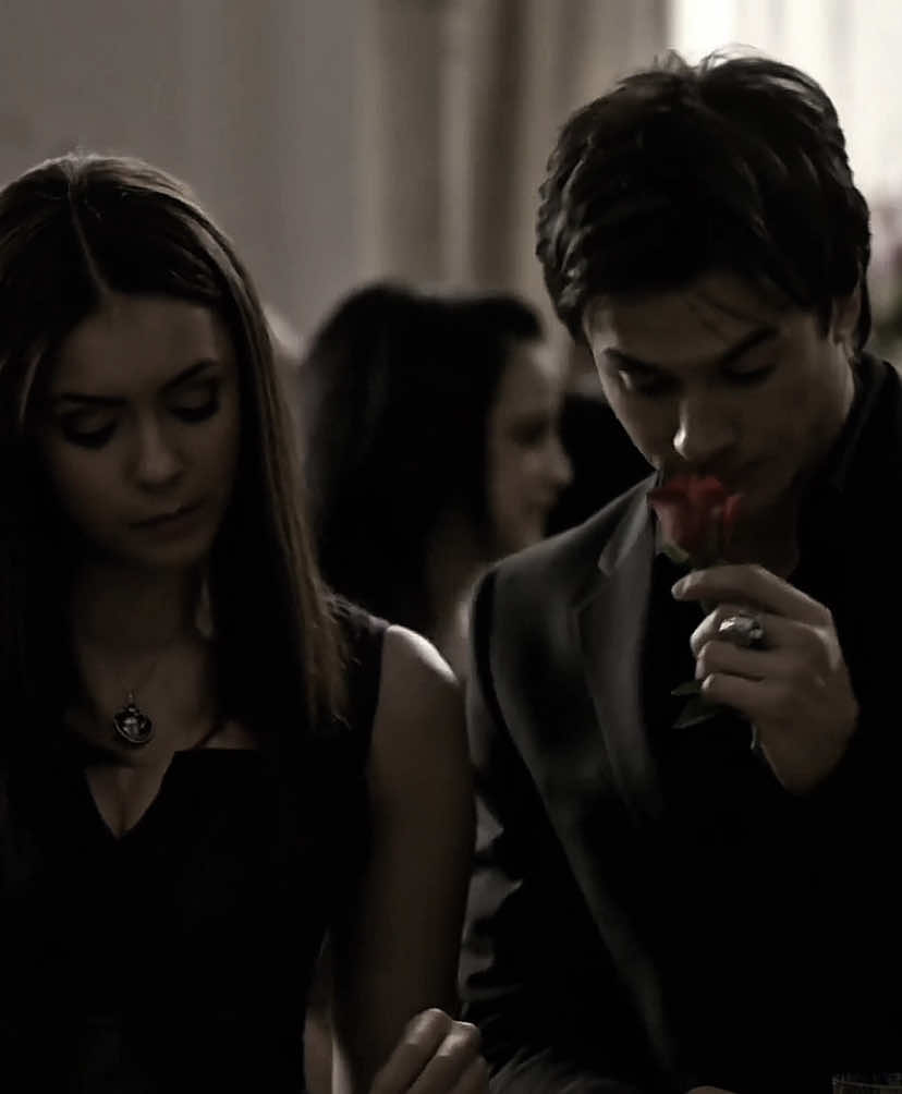 literally me #damonsalvatore #elenagilbert #delena #tvd #fyp 