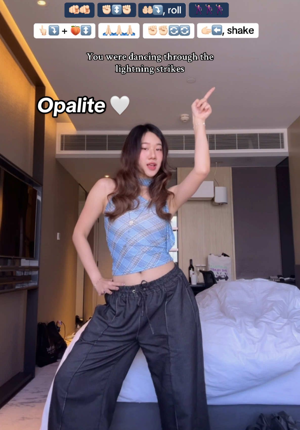 Its okay if you hv bad days.. good days will come too 🤍 #opalite #dancetutorial #dancersoftiktok #dancechallenge #taylorswift 
