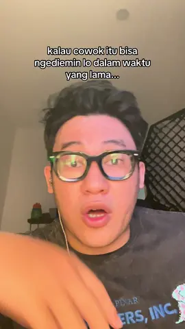 SIAPA YANG SEKARANG LAGI DI DIEMIN COWONYA????