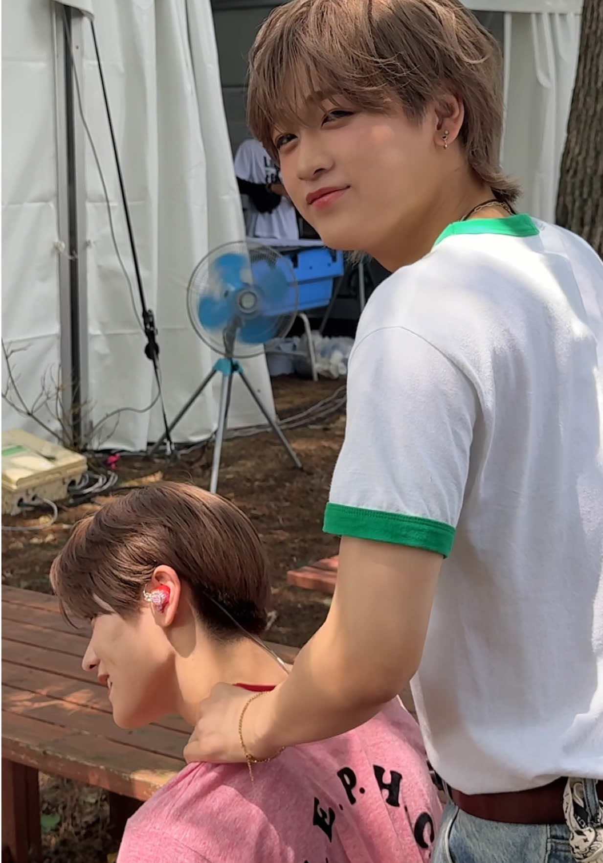 マッサージ交換ってなんですか？ #DXTEEN #でぃえLOG #大久保波留 NALU #田中笑太郎 SHOTARO #谷口太一 TAICHI