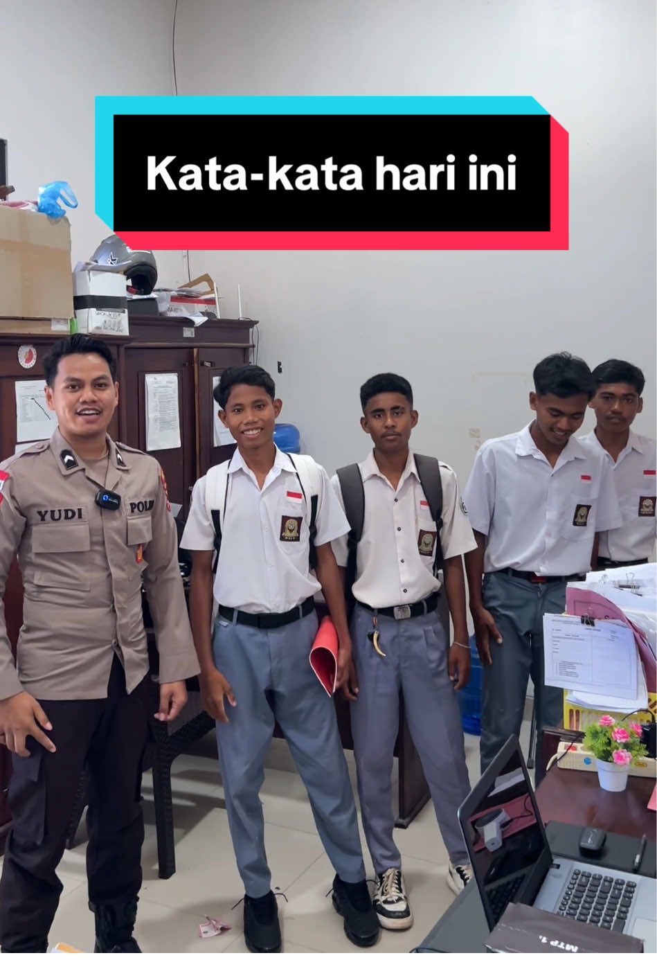 Terbaik adik-adik PKL💪🏻😁😁 #polri #yourpage #fyp #pkl #smkbisasmkhebat 