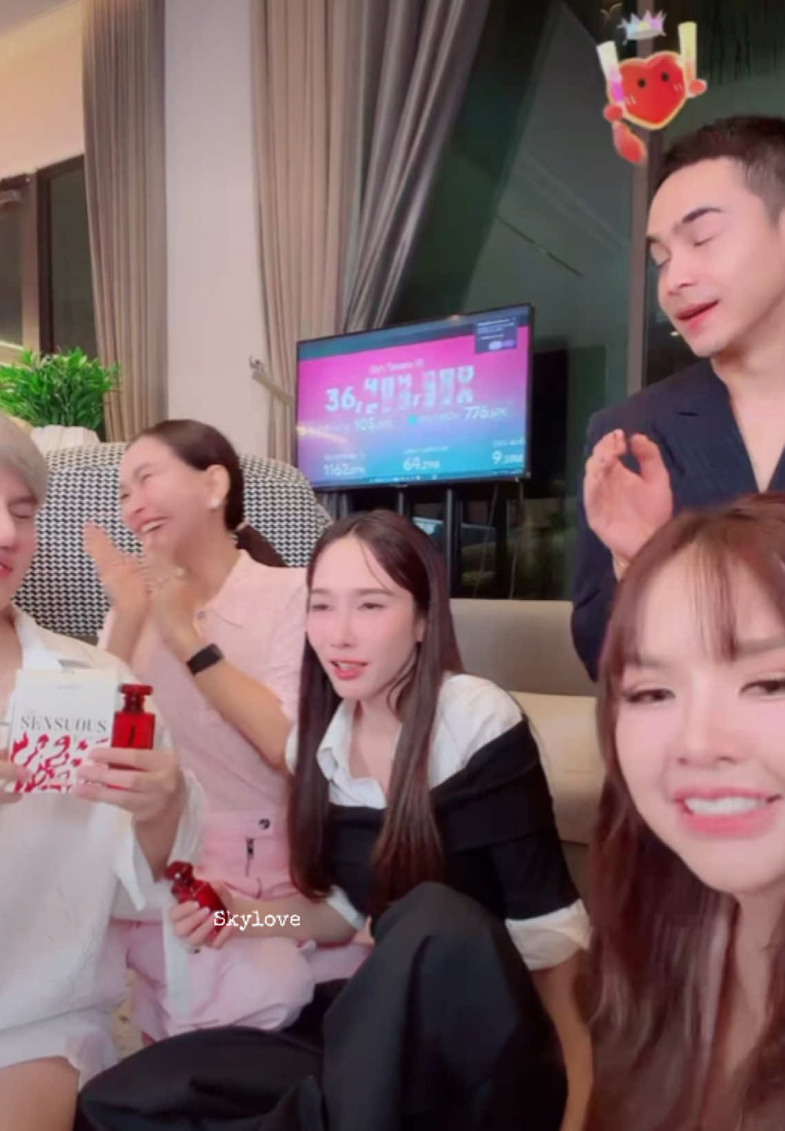 #อั้มพัชราภา #เจนนี่ได้หมดถ้าสดชื่น #ยิวเจน #มาดามฟิน #น้ำหอม 