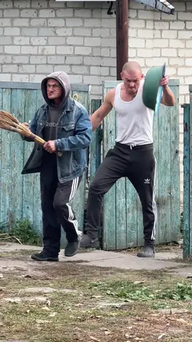 Мой ТГ в шапке профиля 