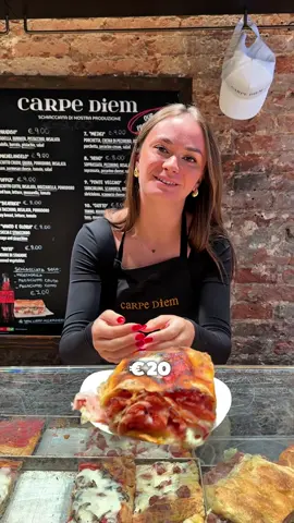 Dai stavolta pago io 😌🫢😚 #ironia #schiacciata #moitiavenire #risate #firenze  📍Via Por Santa Maria,42r