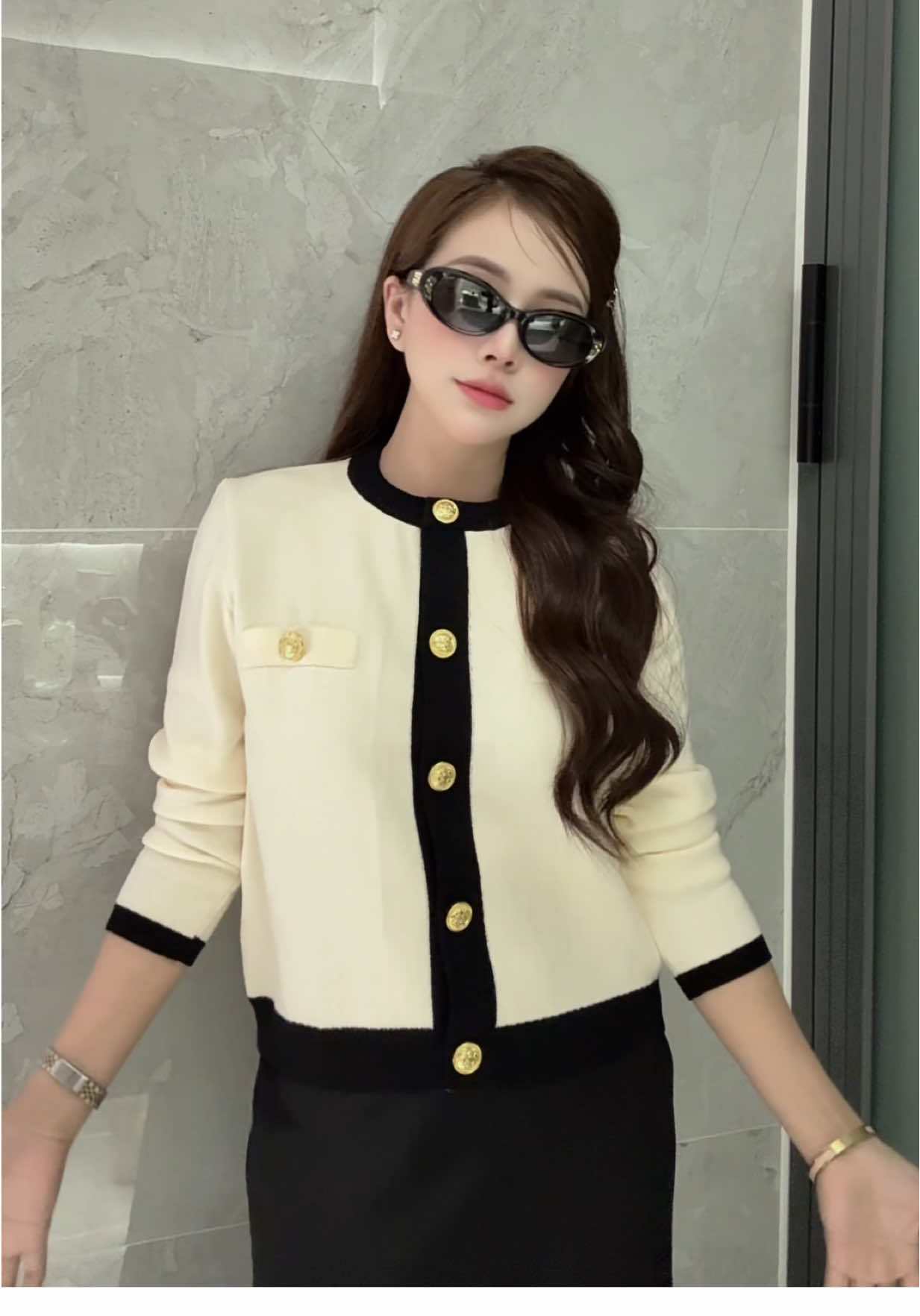 Kính mới:))))  Mã C1 nha mn 