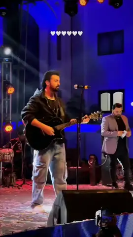 @Atif Aslam  #umfreez #unfreezemyacount #atifaslam #aadeez #boderlessworldtour 