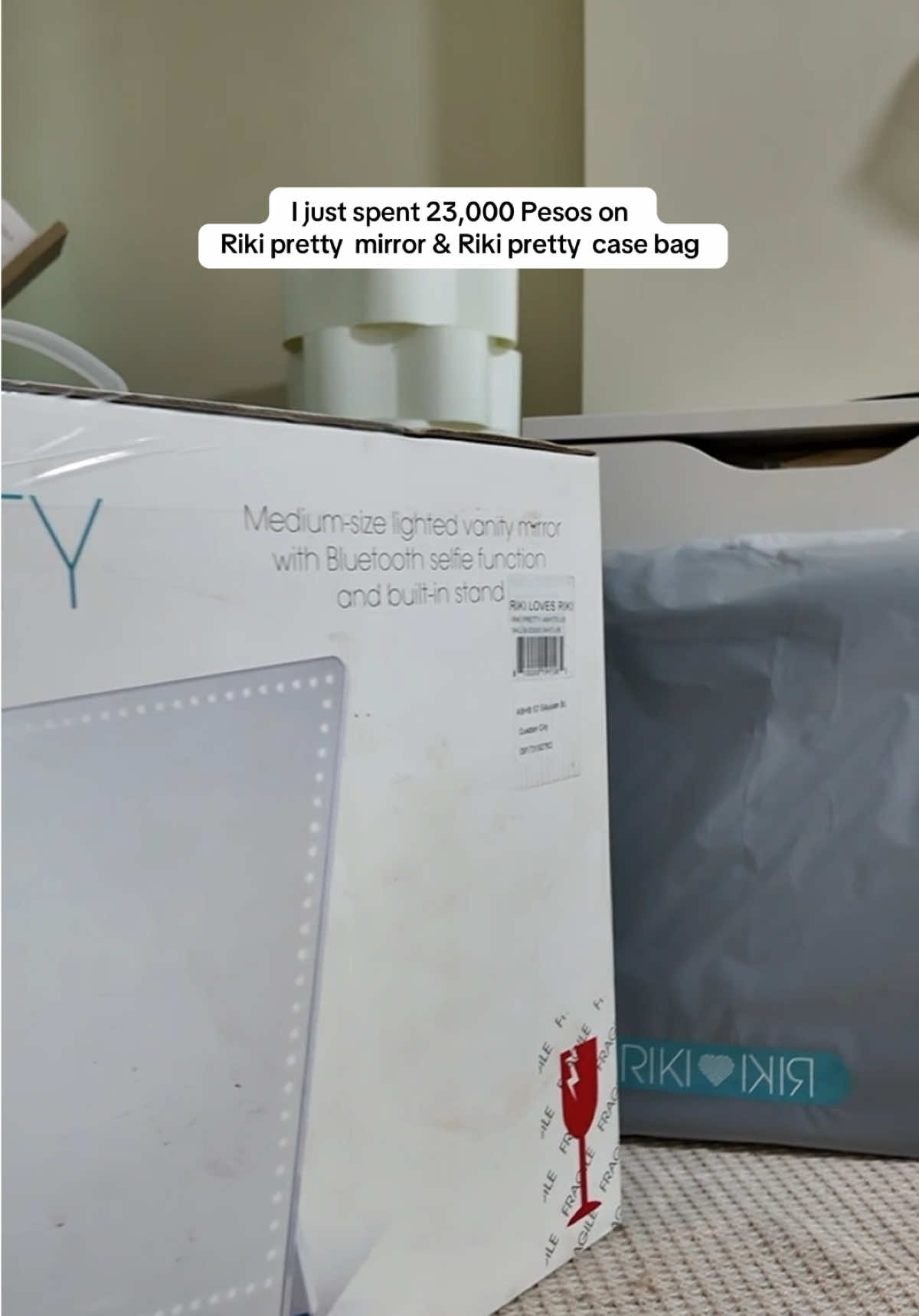 I just spent 23,000 Pesos on  riki pretty mirror & Riki pretty case bag @Beauty Trades 