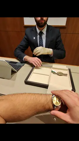 Going to check rolex with no intention of buying 😇🤫 #social #askingstrangers #dothingsyoudontwanttodo #socialexperiment #rolex 
