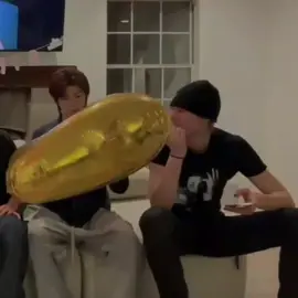 arghhhhhhh so cute😆😆#cortis #juhoon #martin #marhoon 