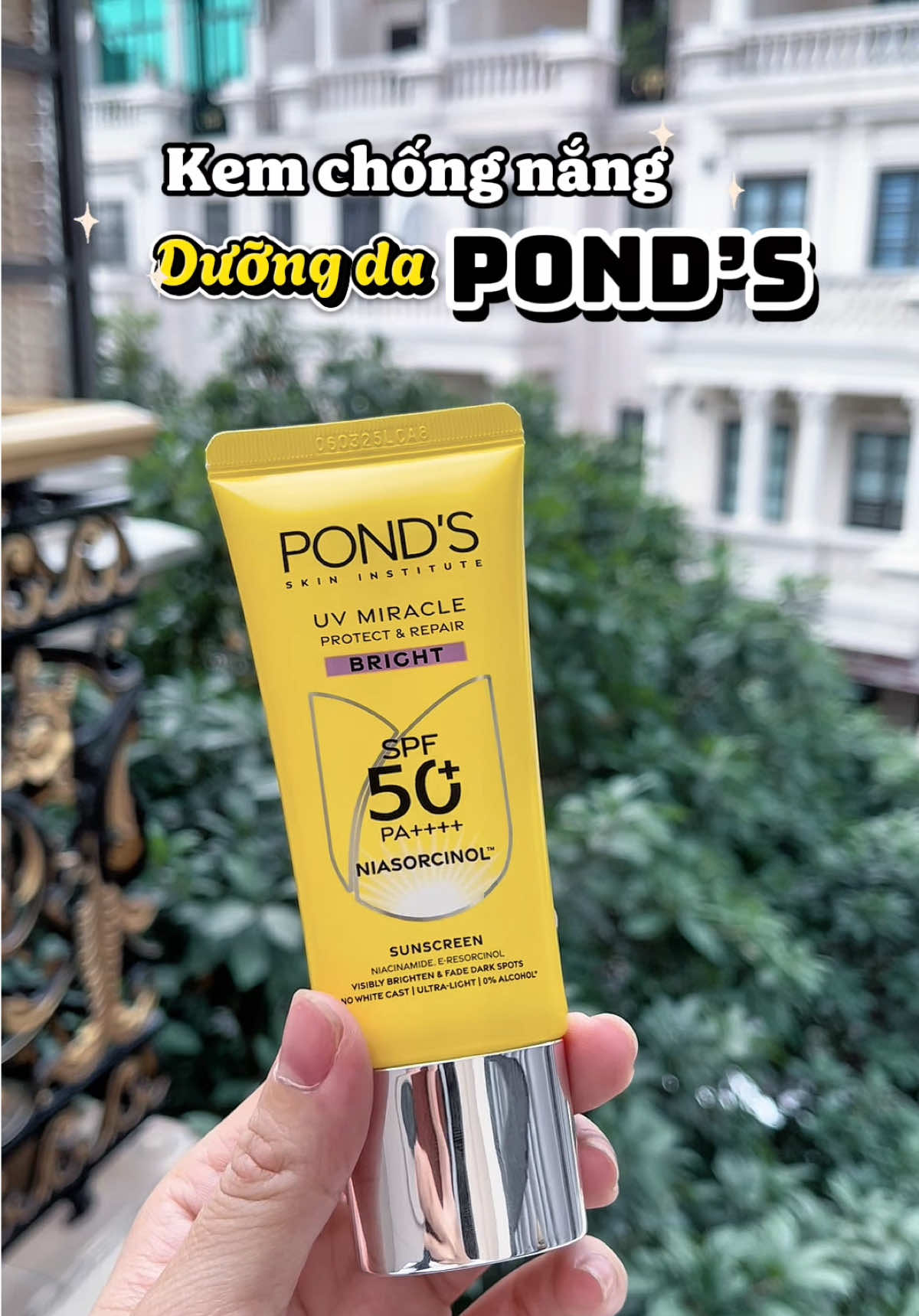 Kem chống nắng siu xịn nè mấy bà mà giá chỉ 1xx thôi #kemchongnang #chongnangphorong #uvmiracle #pondsvietnam #hoptaccungunilever 