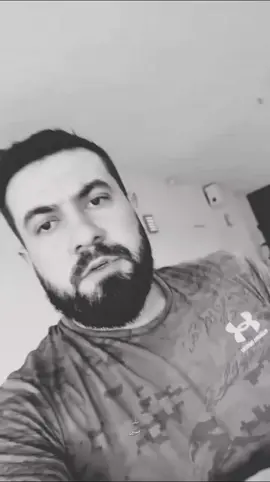 نستقبل افضل طرق الشتم والقذف #حسين_تقريباً #فلسفة #ادب #العراق #دوستويفسكي 