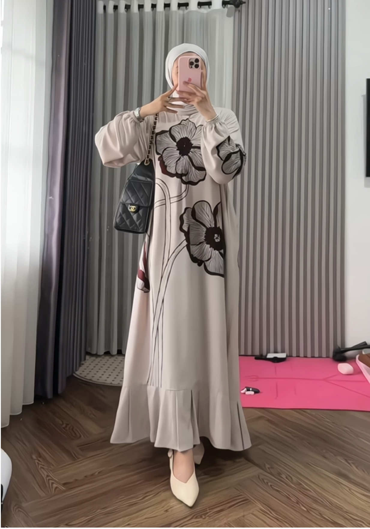 Motif baru di mereka namanya adira dress, secantik itu lgsg chekout sii kata aku mah 🫶🏻 muat bb 90kg 