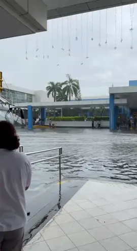 Nothing beats Bacolod Sea-ty🤣 #fyp #foryoupage #bacolod #floodcontrol #flood 